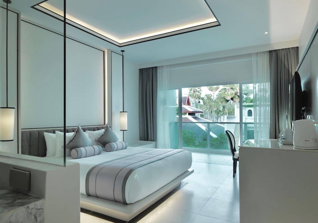 rooms-superior-pool-view