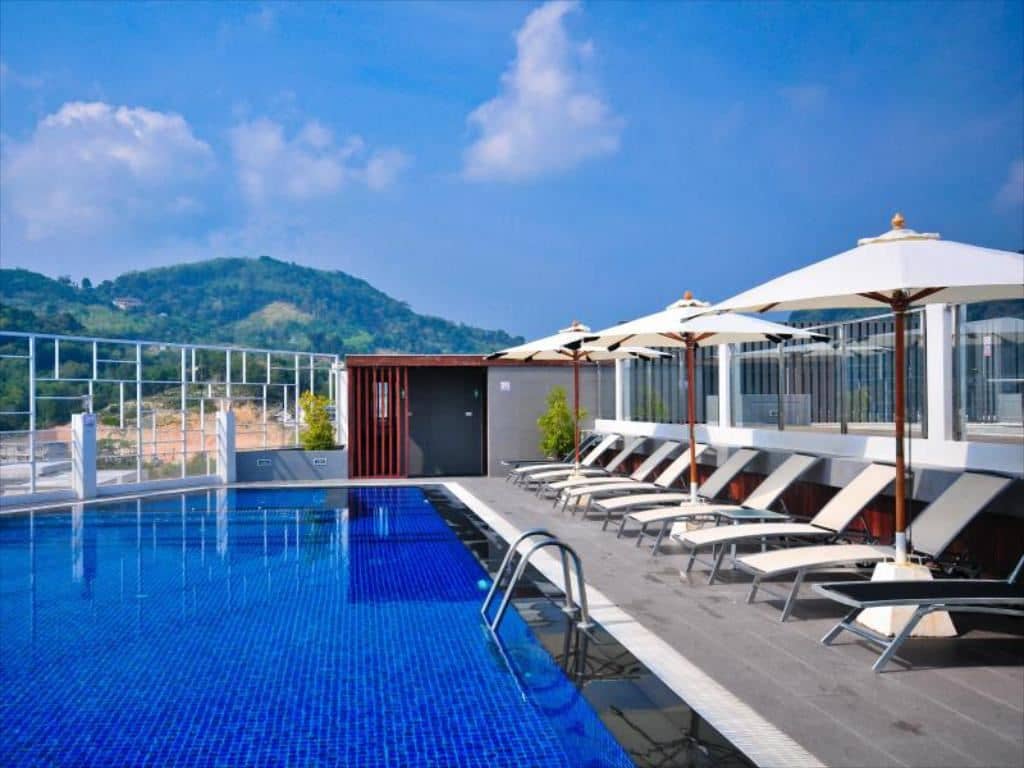 pools-outdoor-pool