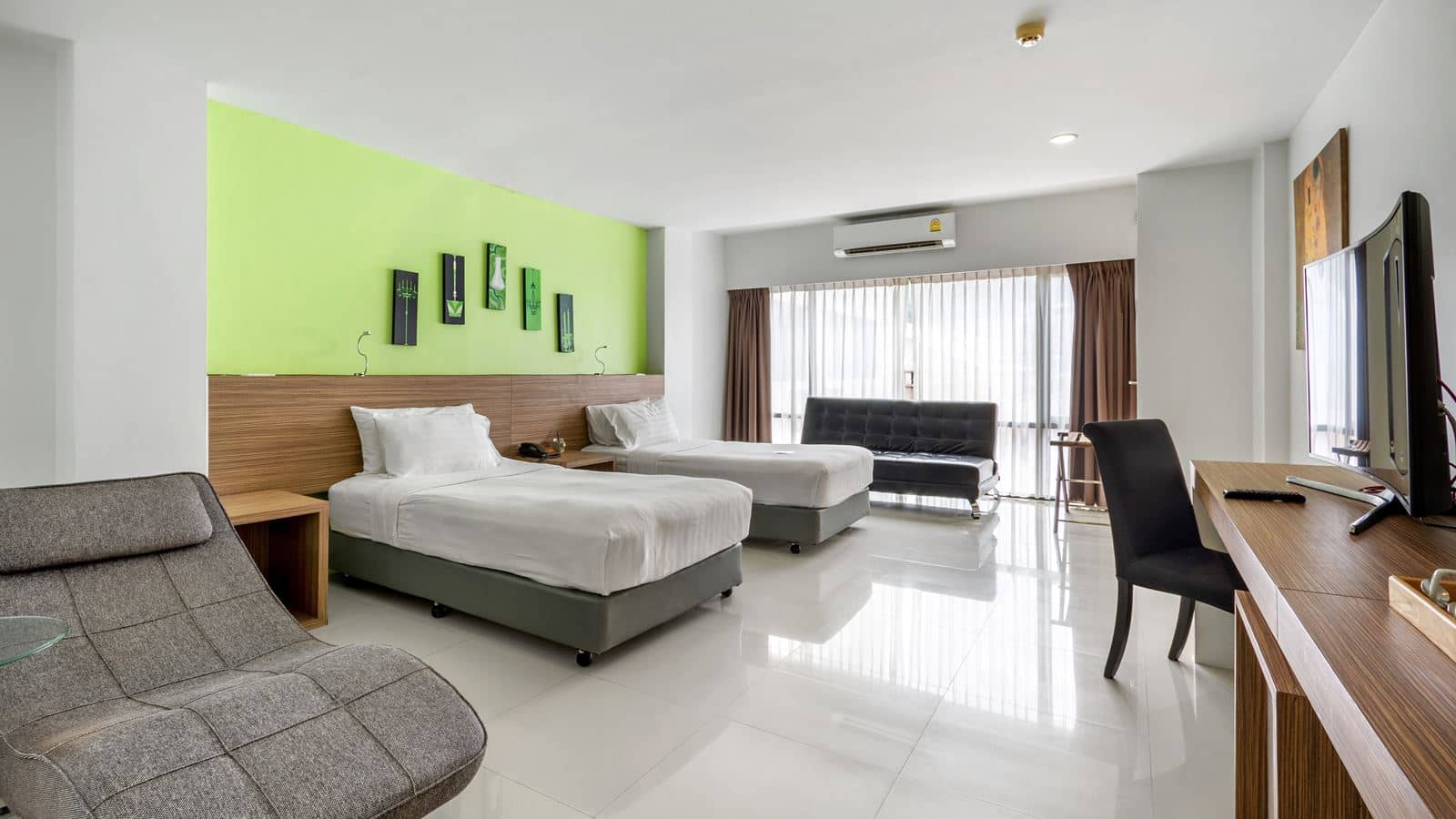rooms-view-pent