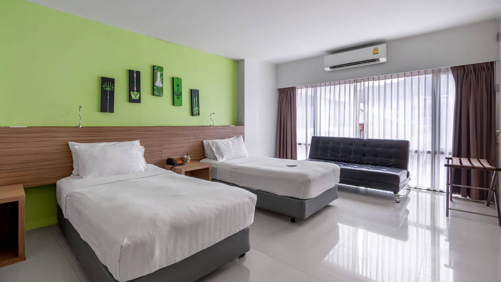 rooms-view-pent