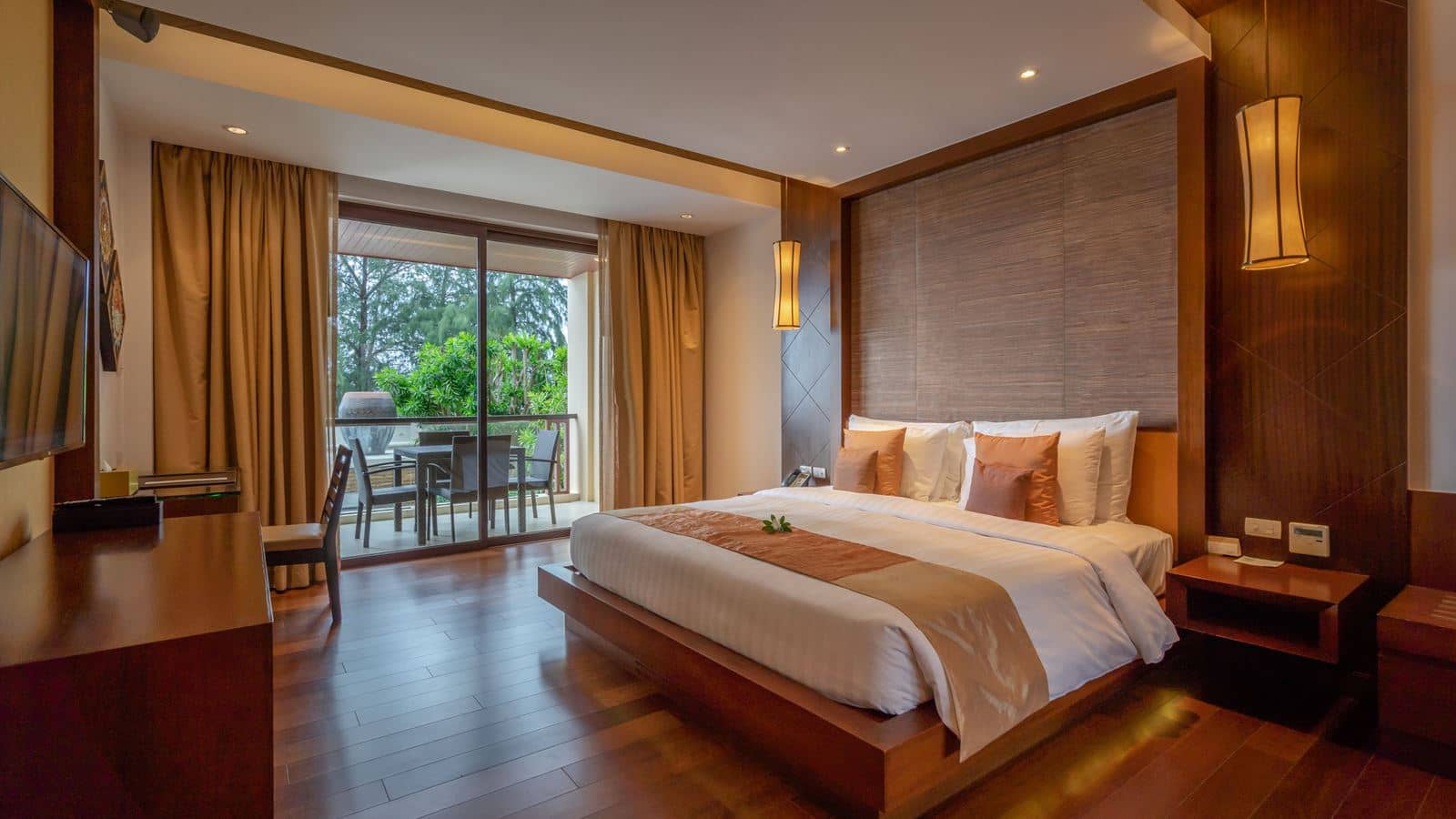 rooms-seaview-pool-suite-2-bedroom