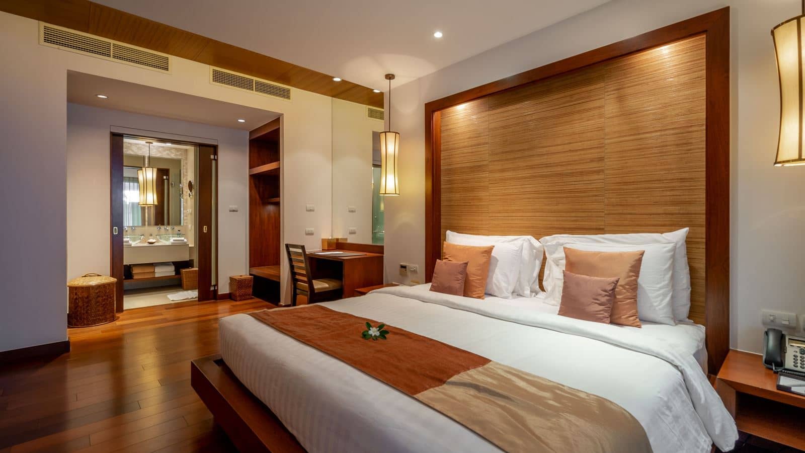 rooms-seaview-pool-suite-2-bedroom