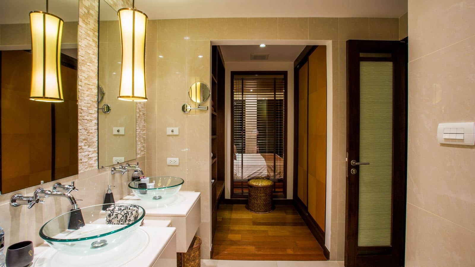 rooms-royal-seaview-jacuzzi-penthouse-3-bedroom
