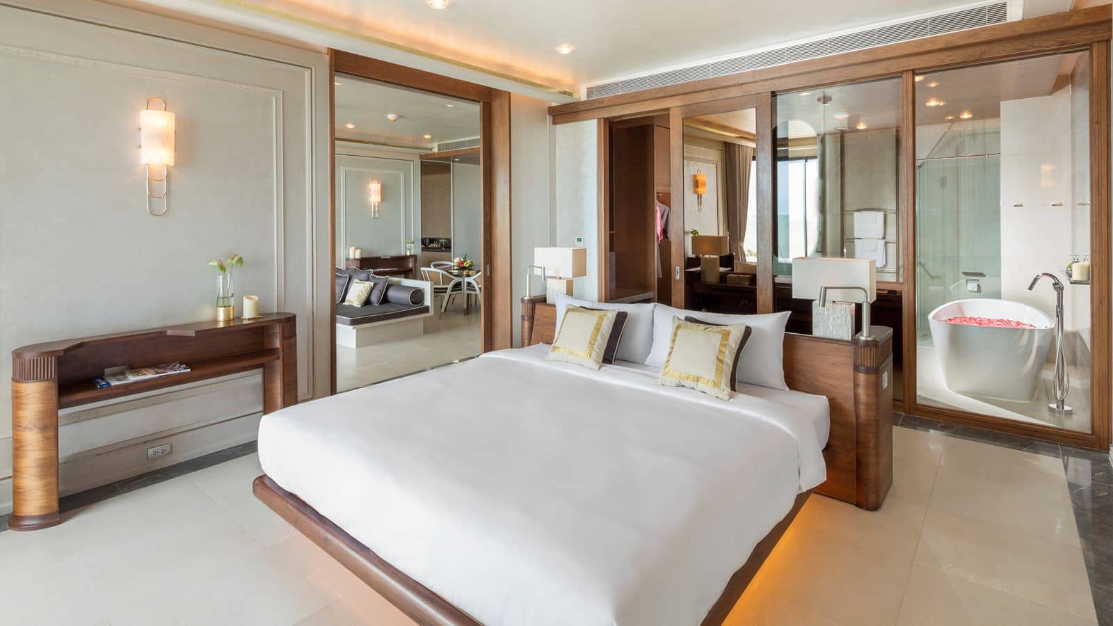 rooms-beachfront-penthouse