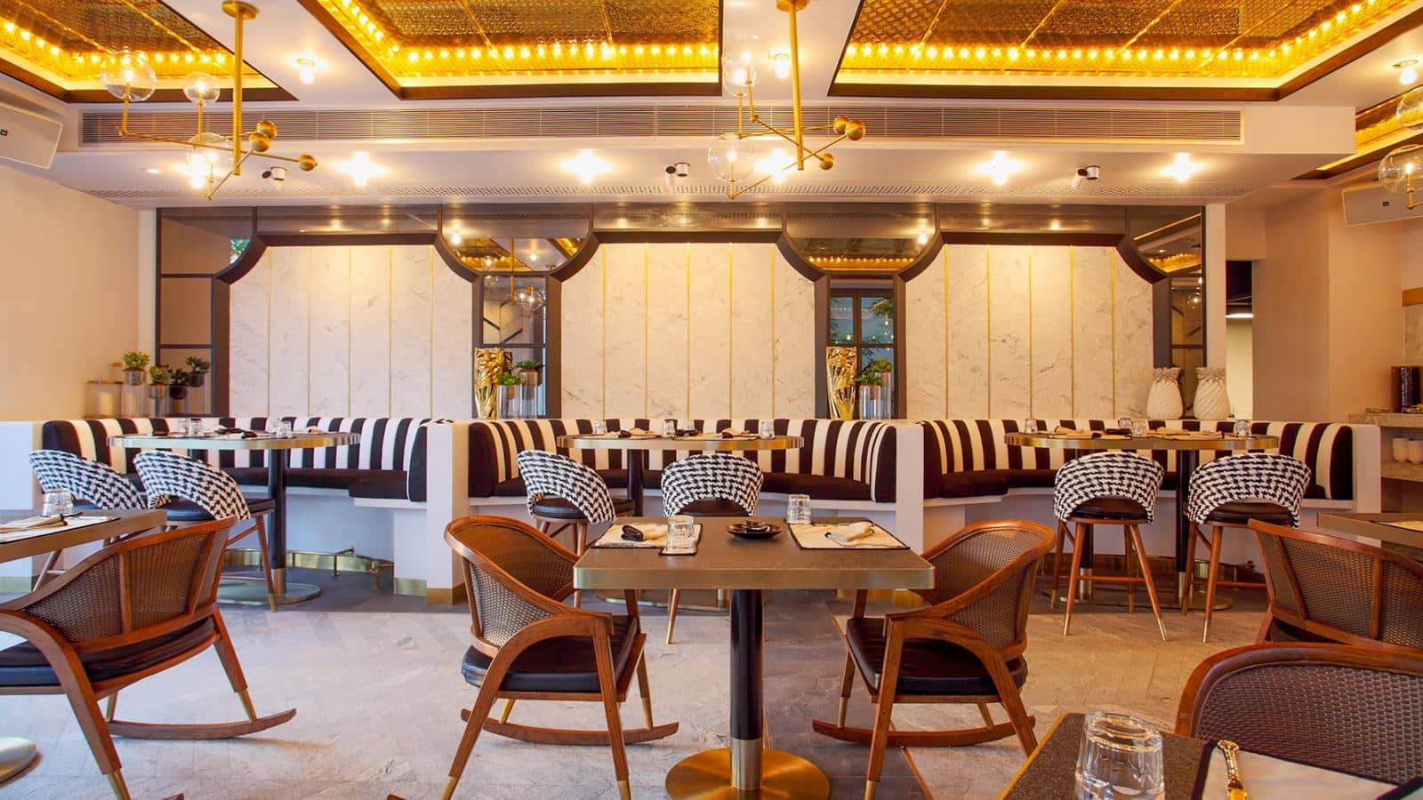 restaurants-baba-beach-bar--restaurant-hua-hin