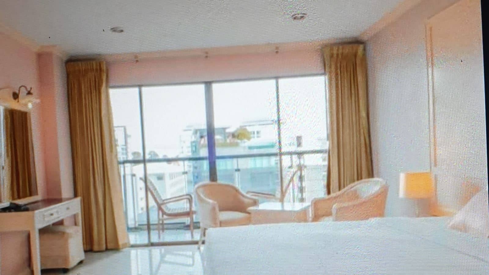 rooms-standard-room