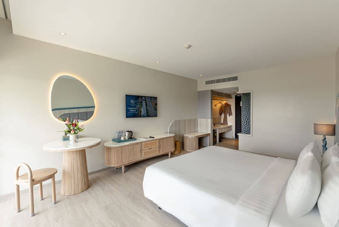 rooms-elite-balcony-seaview