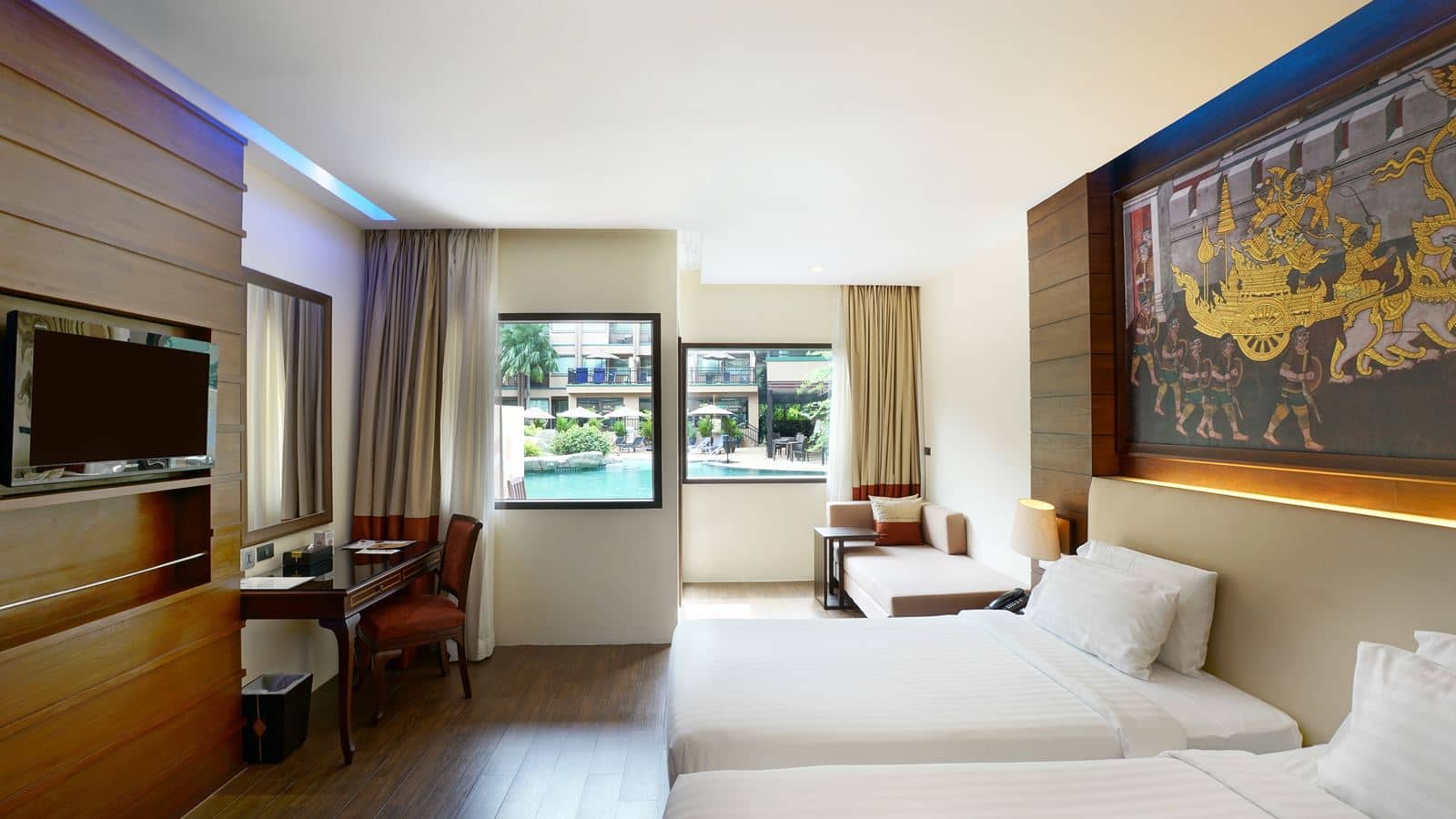 rooms-deluxe-pool-access