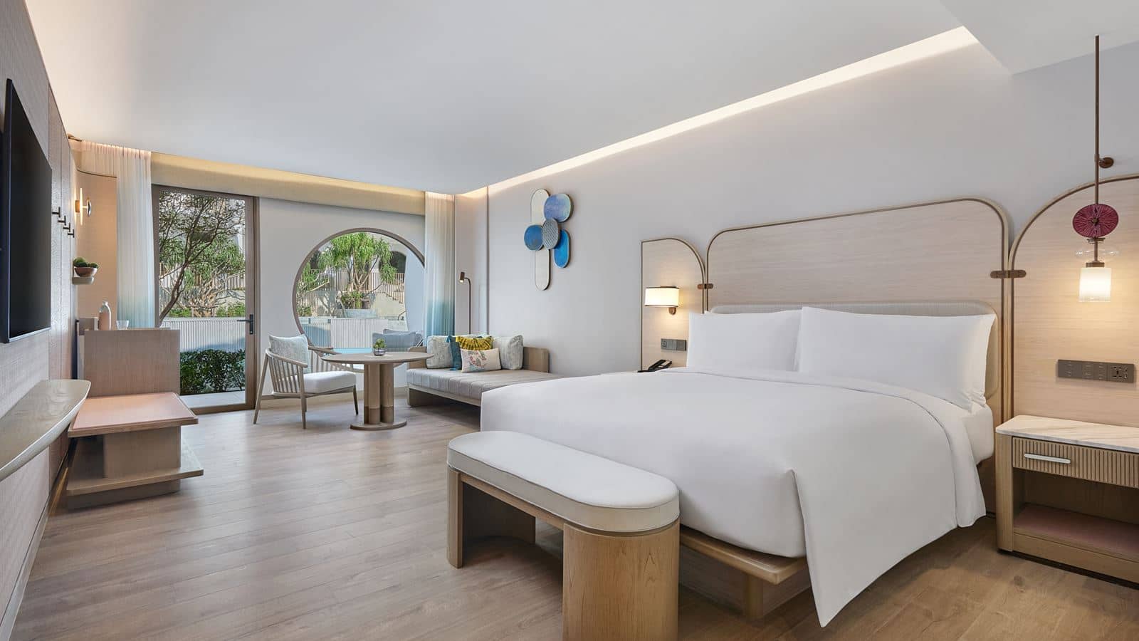 rooms-deluxe-pool-access