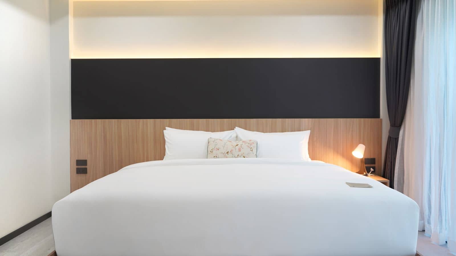 rooms-standard-room