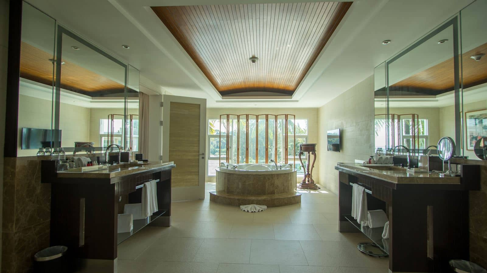 rooms-2-br-penthouse-suite