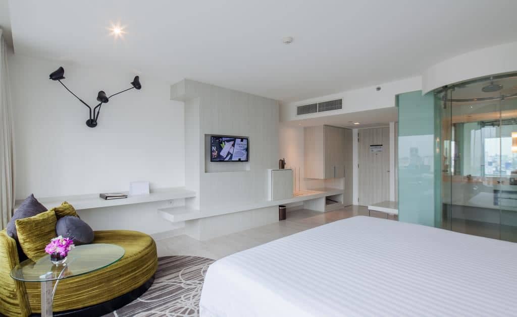 rooms-deluxe-city-view