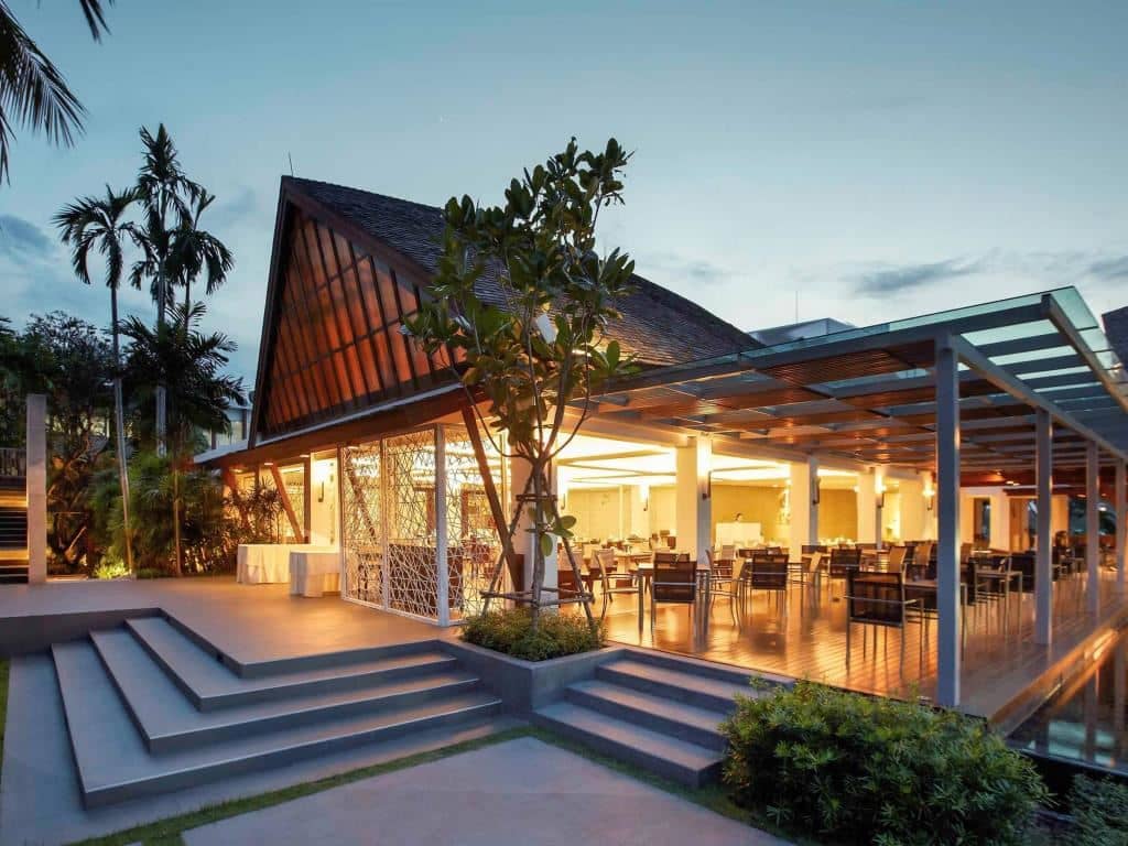 restaurants-the-dining-room-restaurant