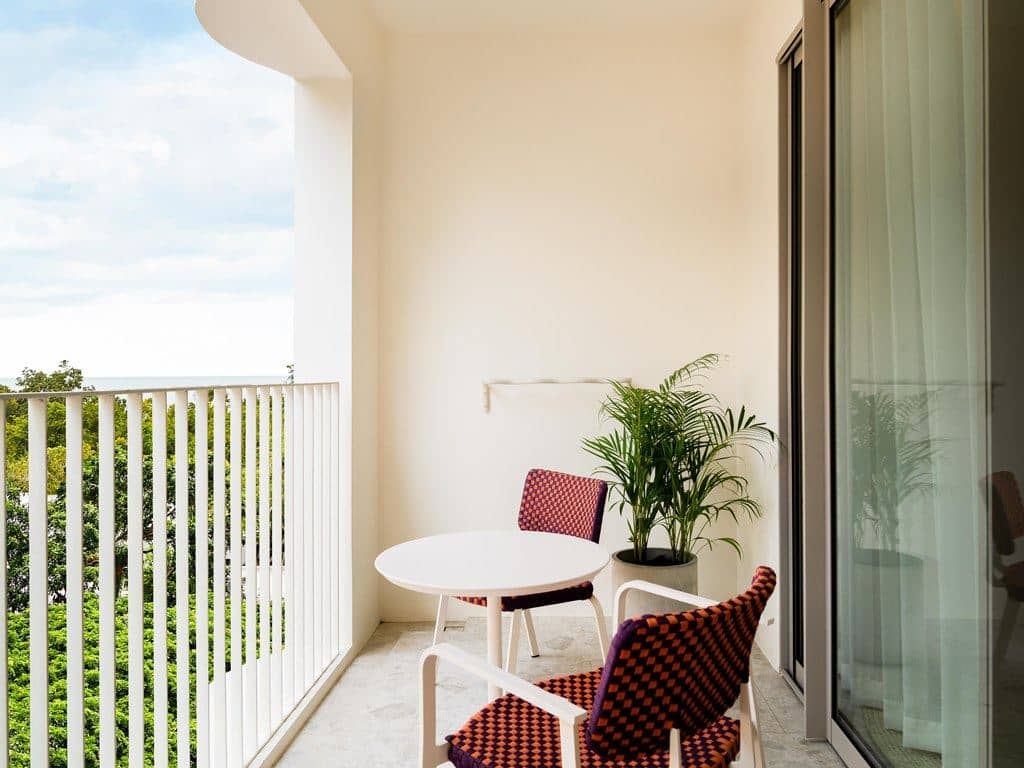 rooms-standard-room