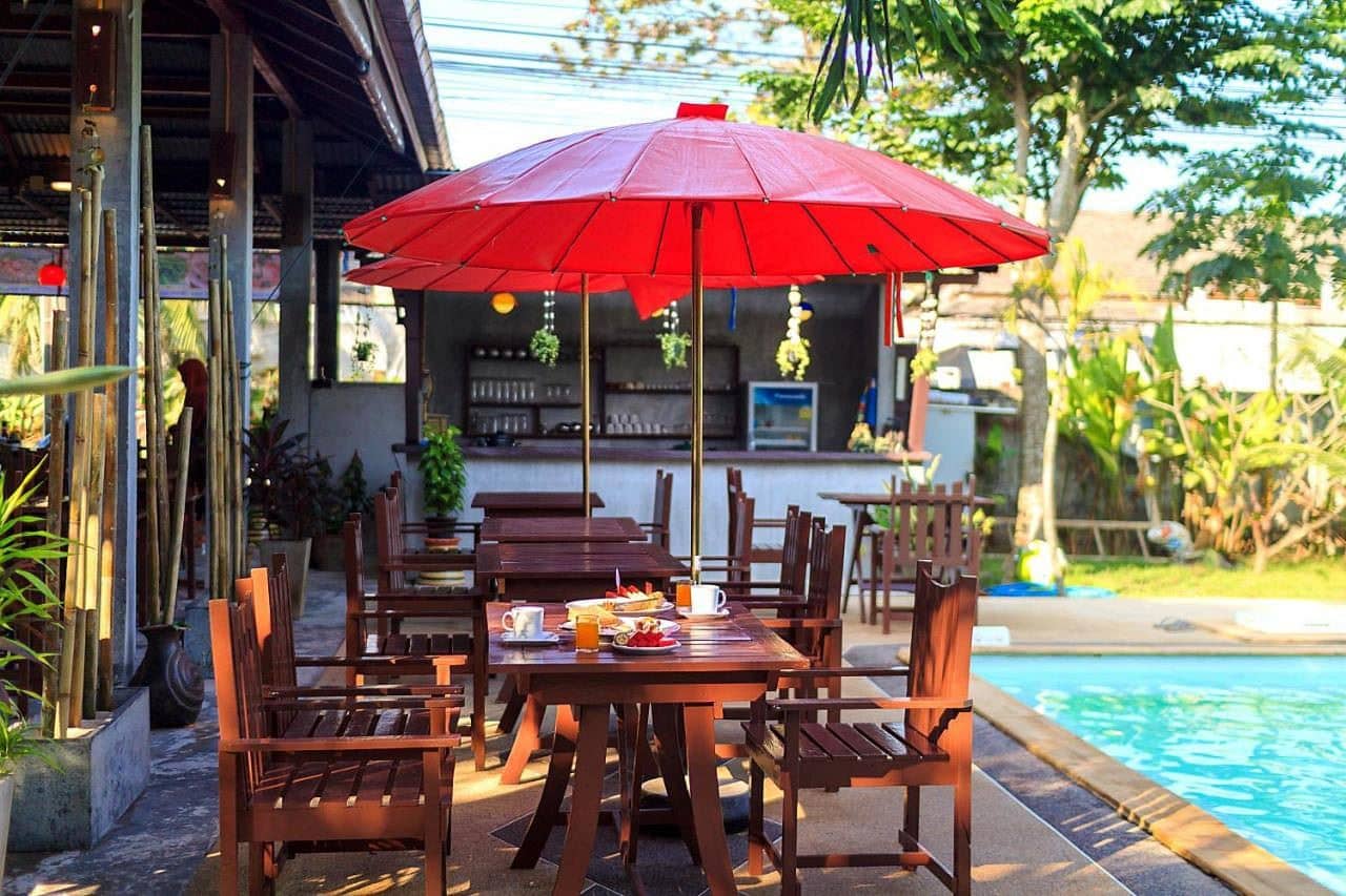 restaurants-charming-restaurant