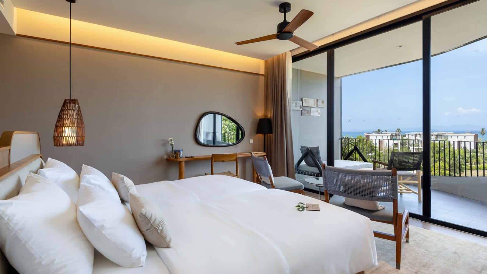 rooms-horizon-jacuzzi