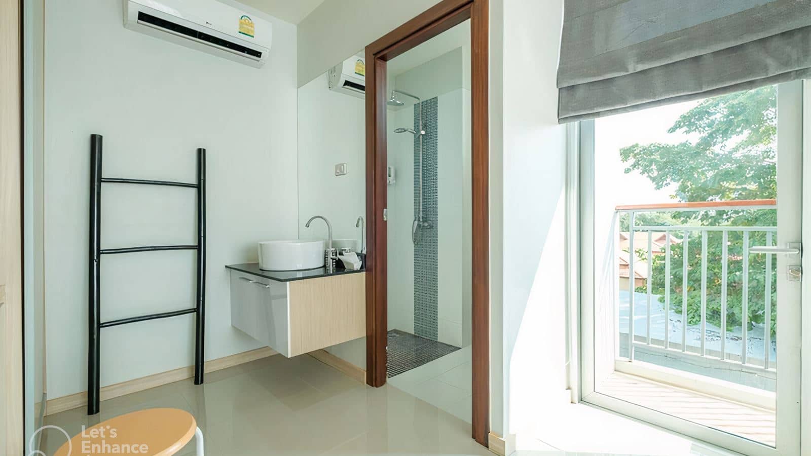 rooms-superior-room