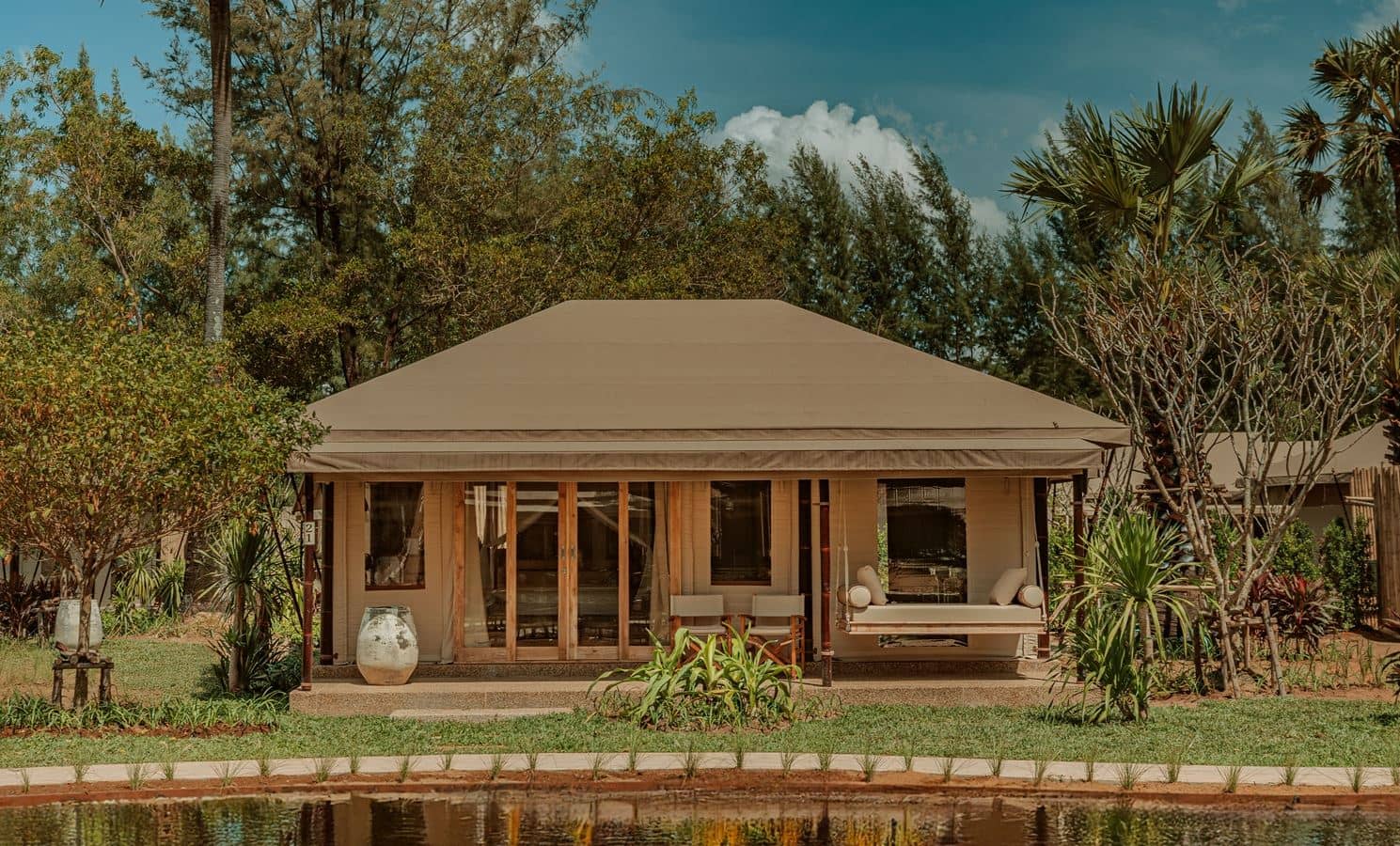 rooms-lagoon-tent
