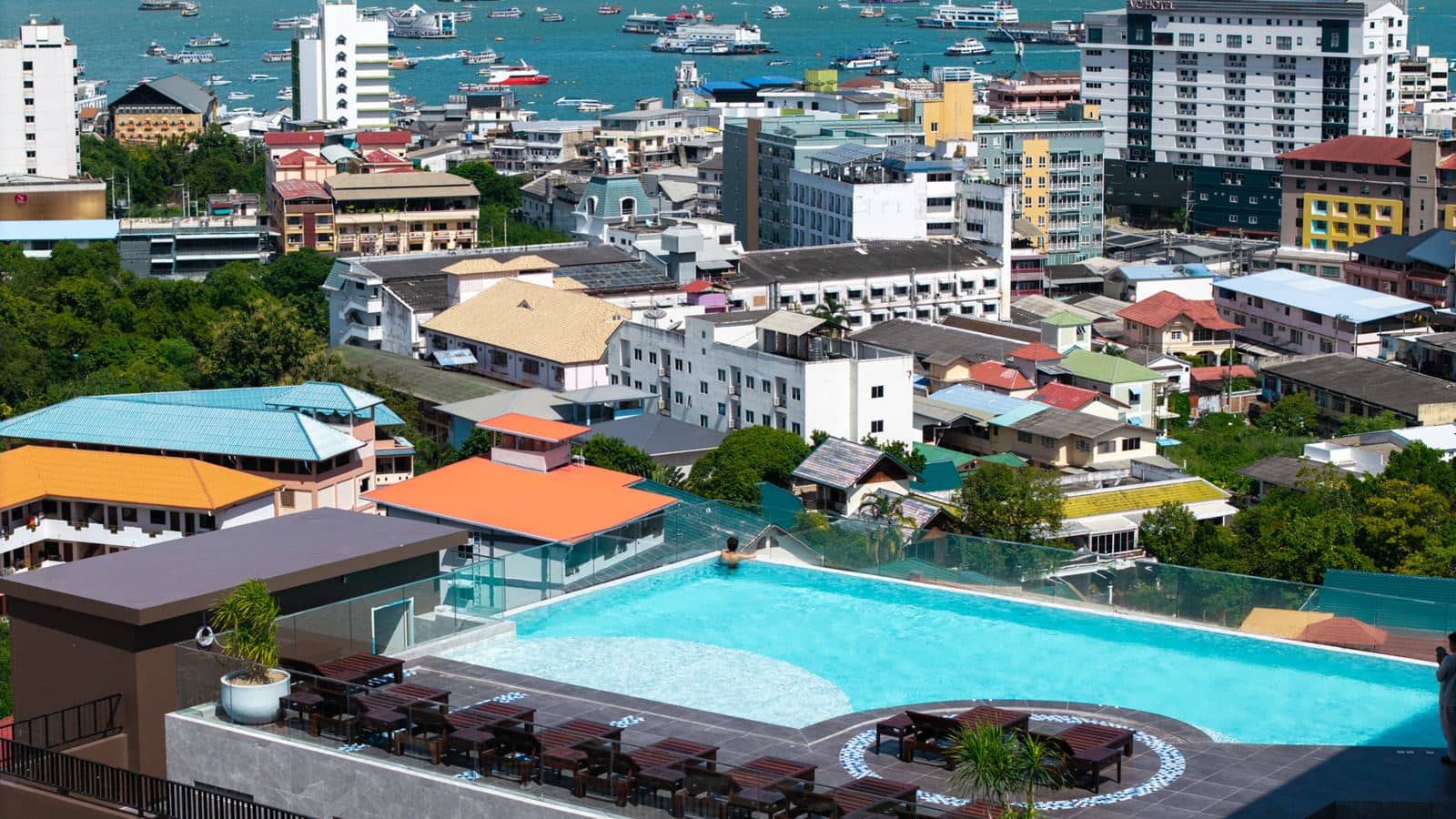 pools-outdoor-pool
