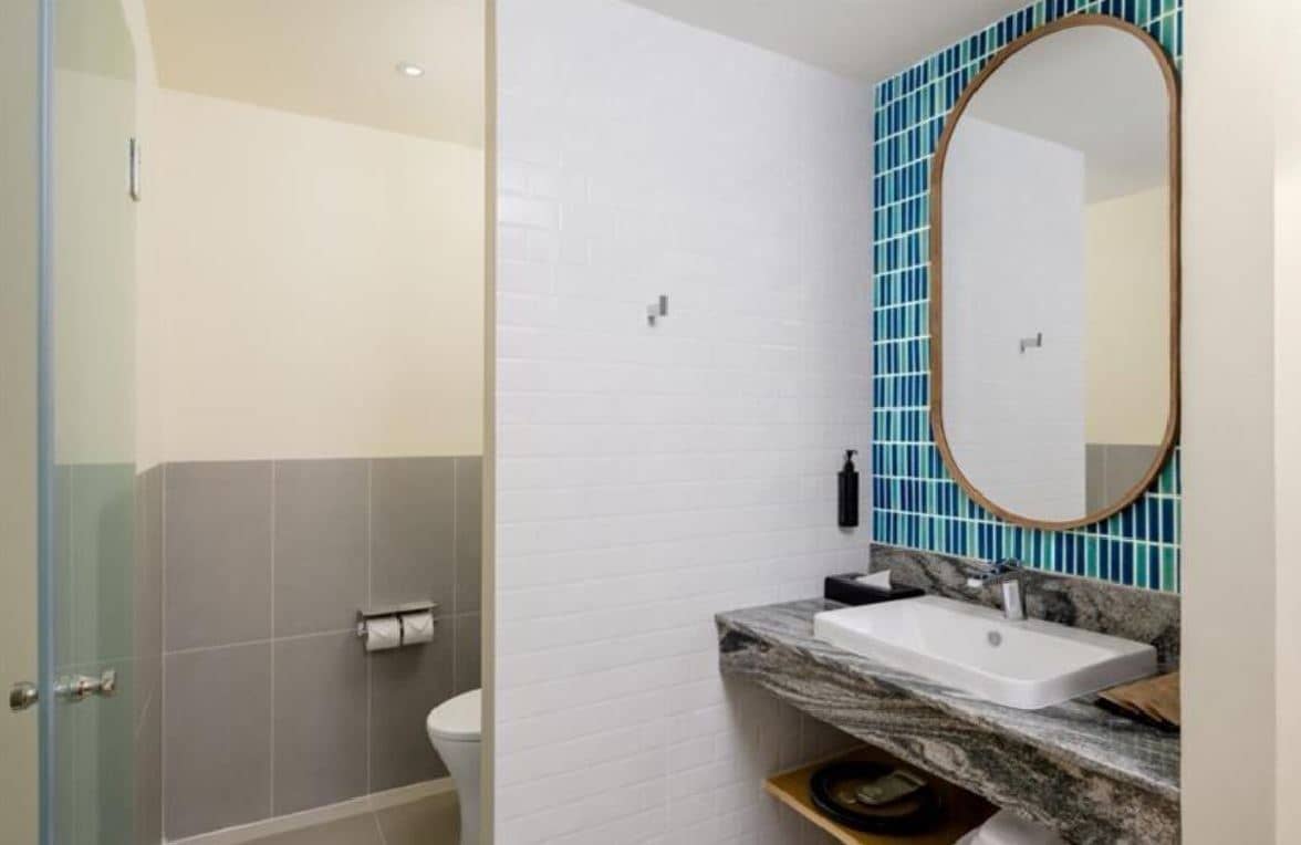 rooms-deluxe-room-twin