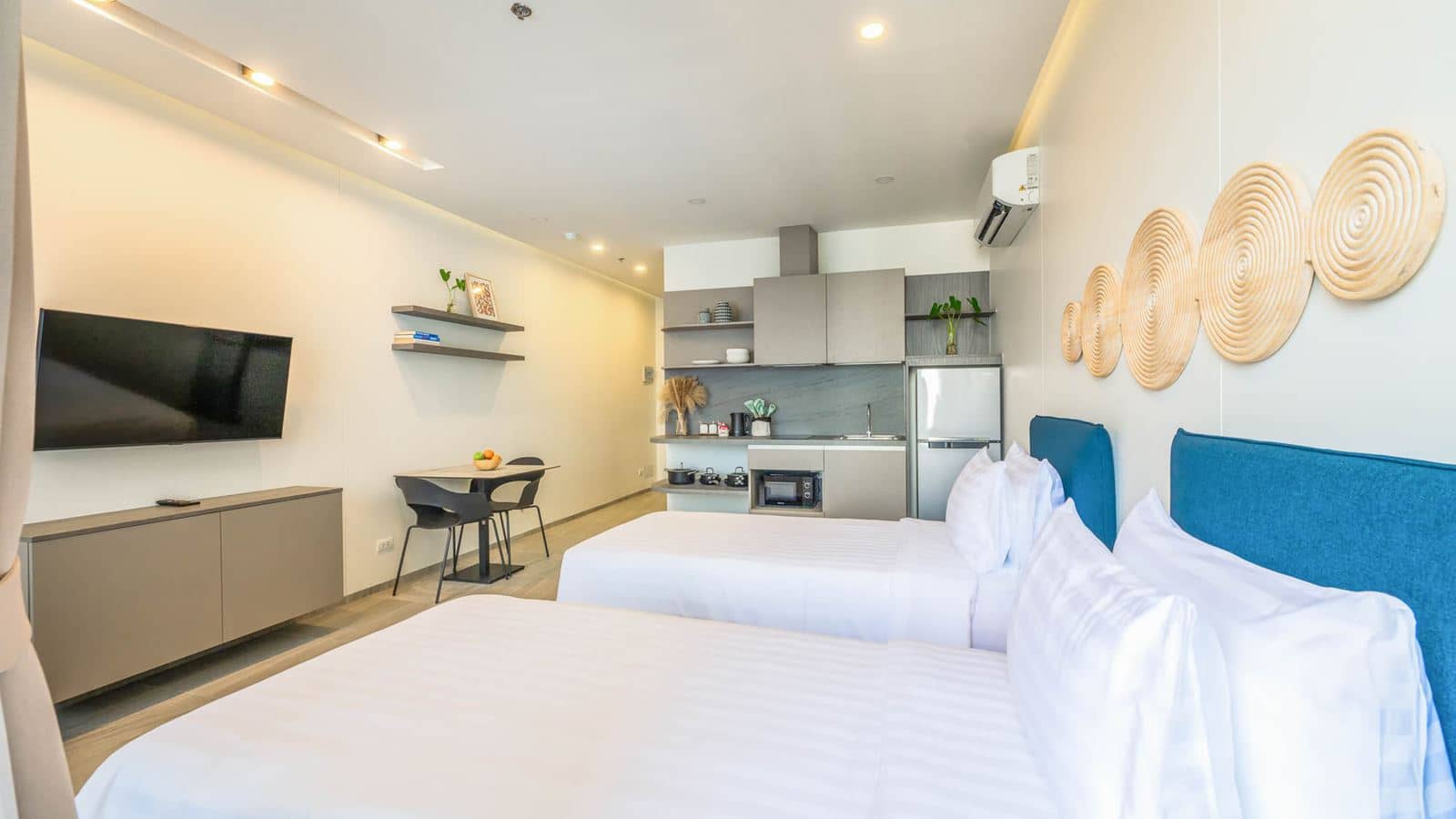 rooms-studio-cool