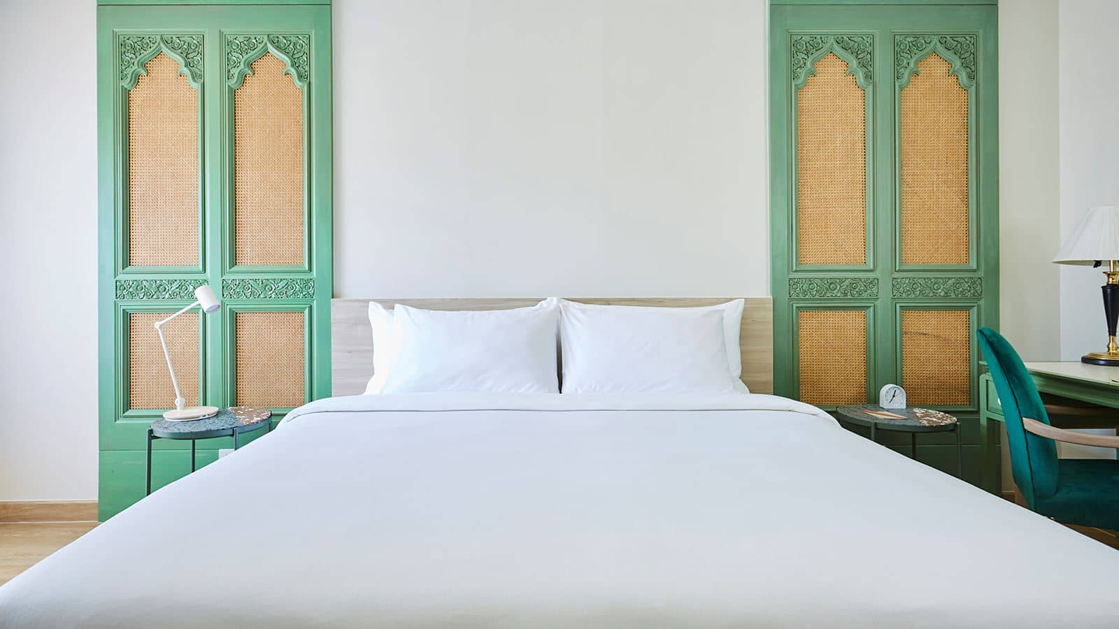 rooms-comfy-room