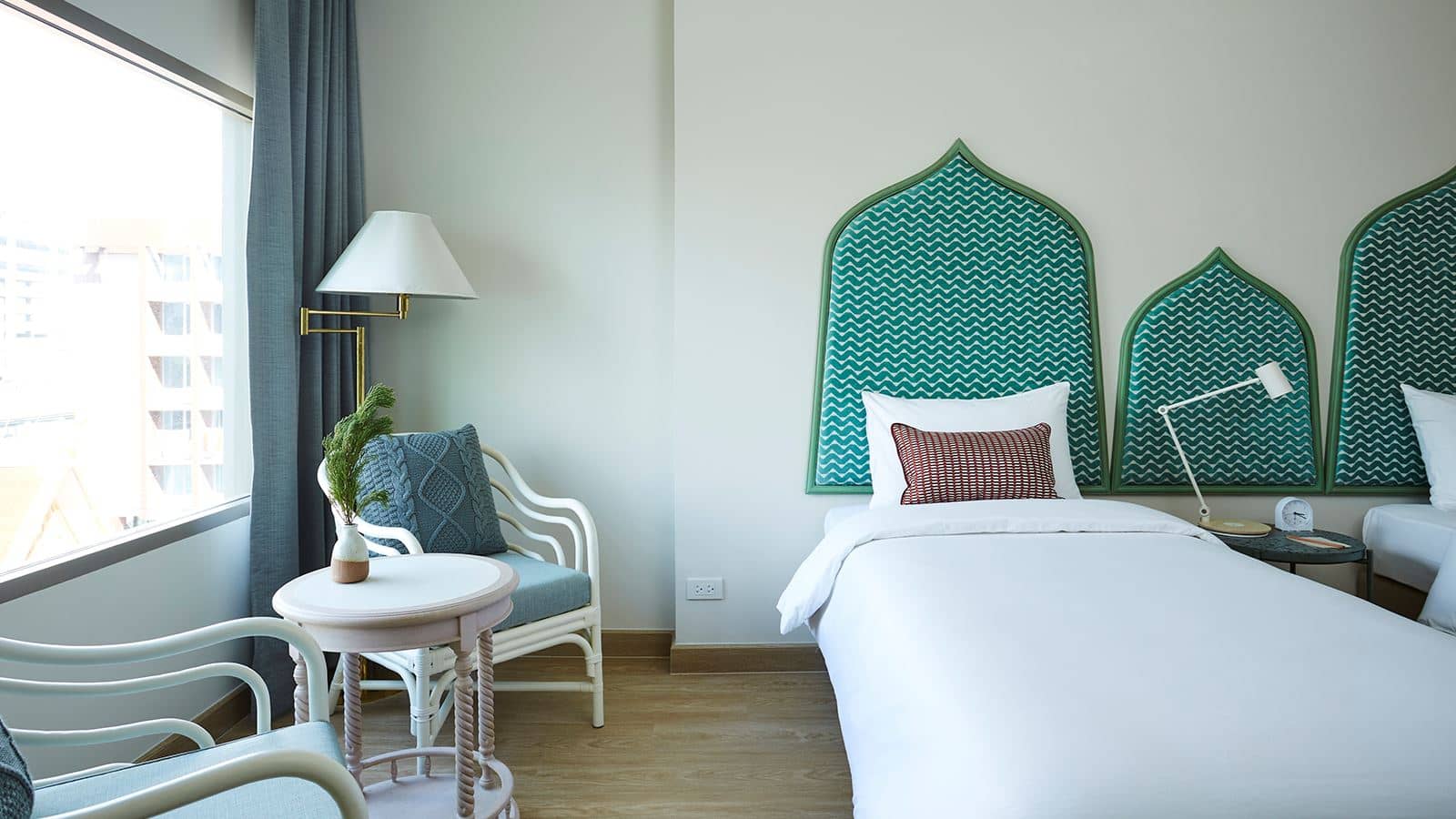 rooms-comfy-room