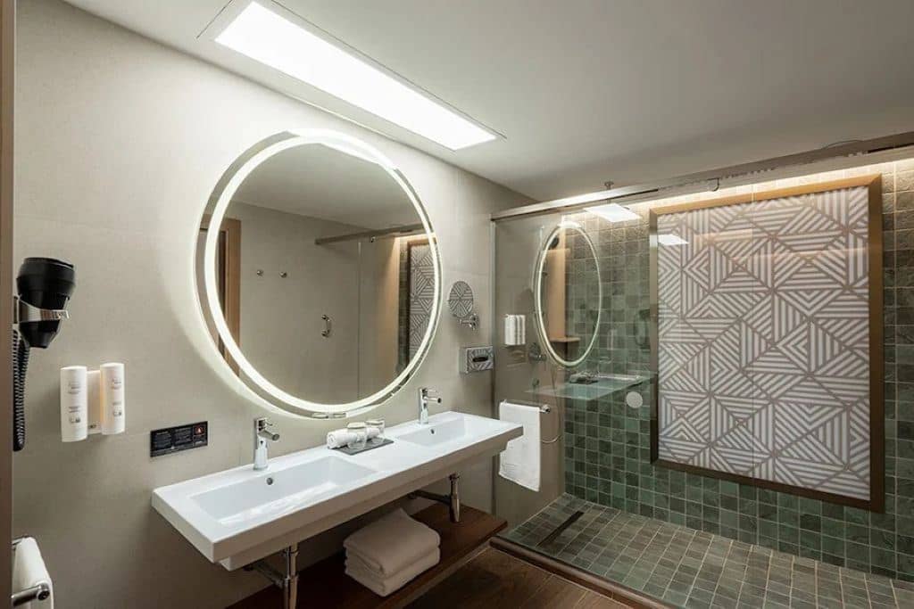 rooms-swim-up-junior-suite-sea-view-elite