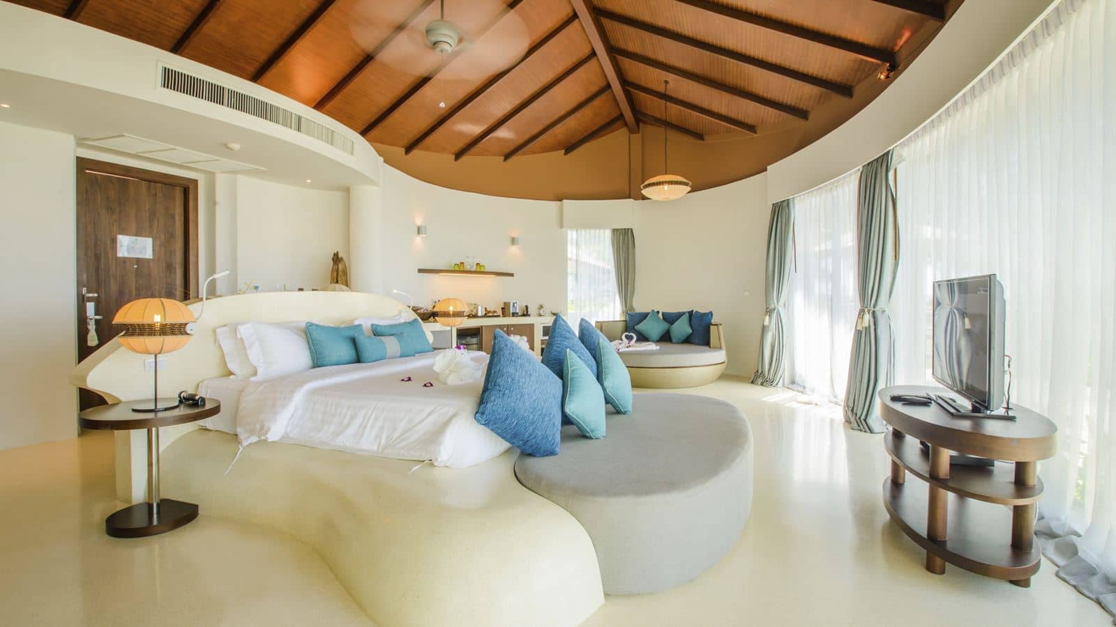 rooms-pool-villa-garden