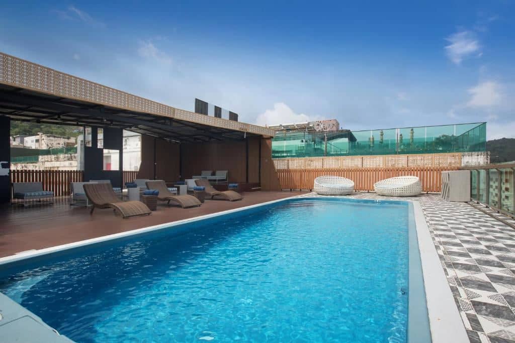 pools-pools