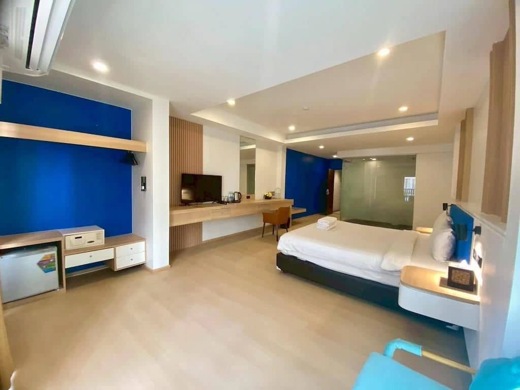 rooms-executive-suites