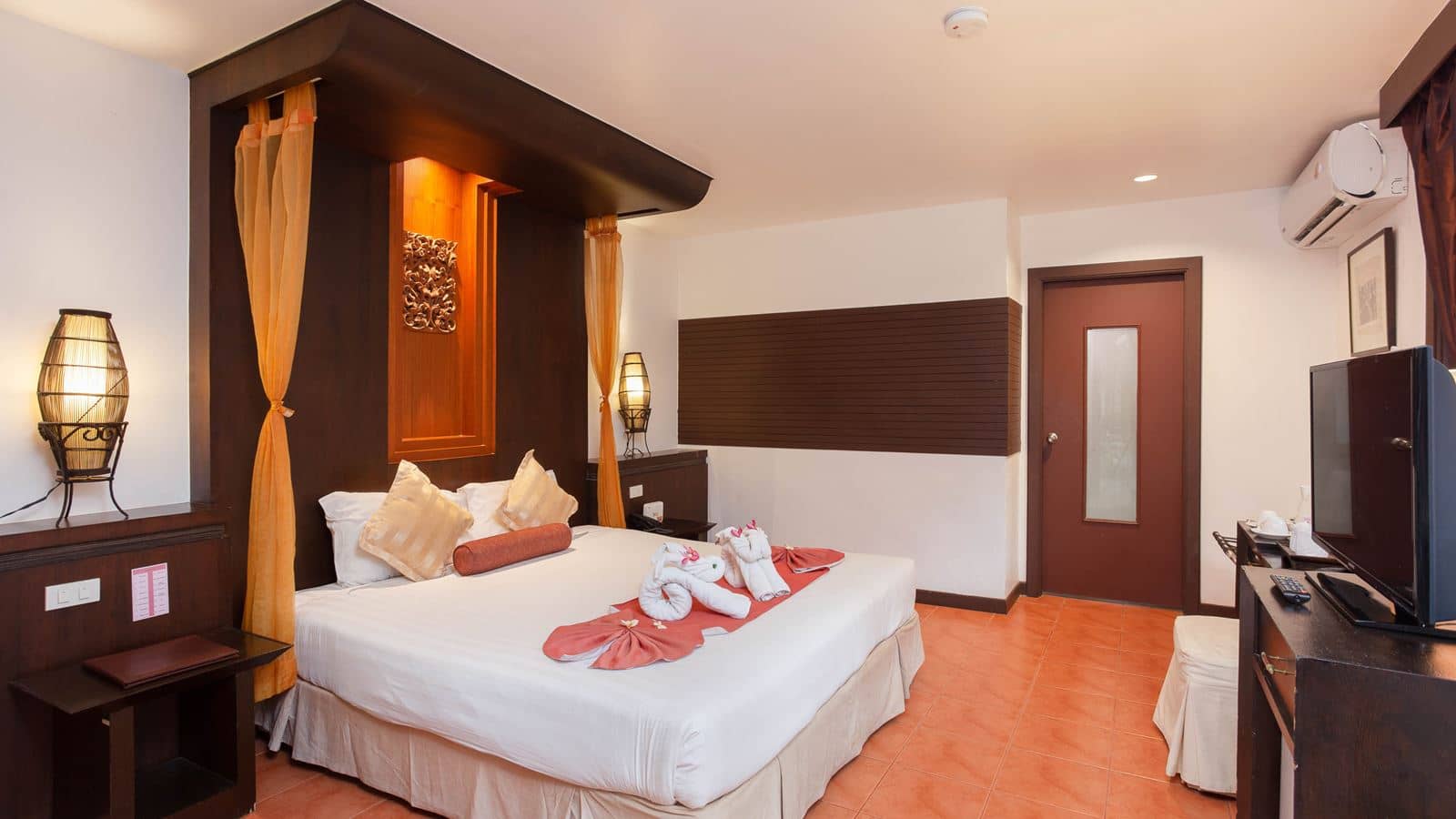 rooms-deluxe-villa