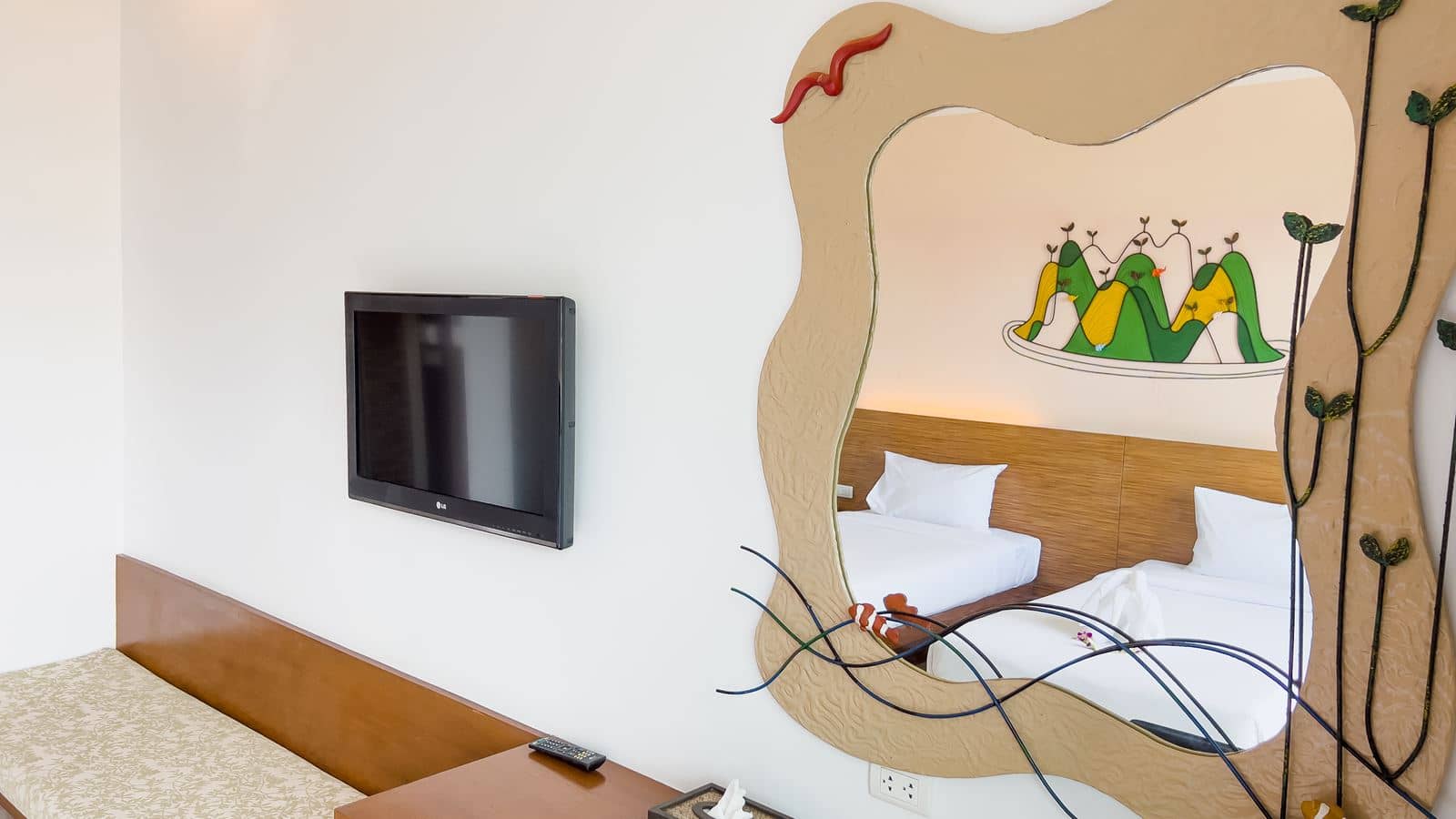 rooms-deluxe-room
