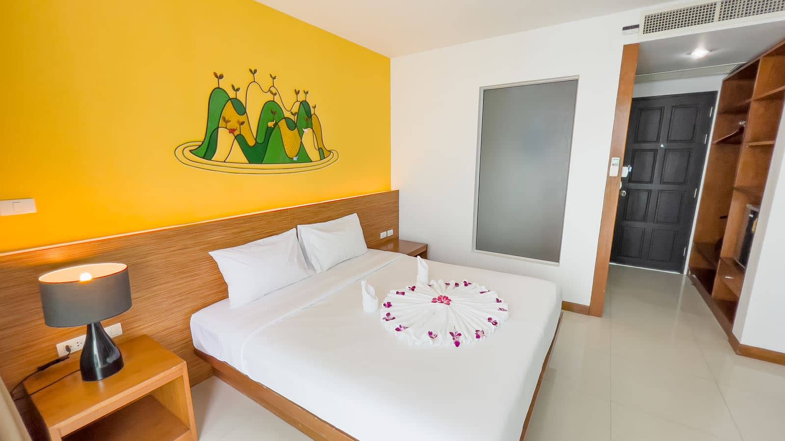 rooms-suiperior-room