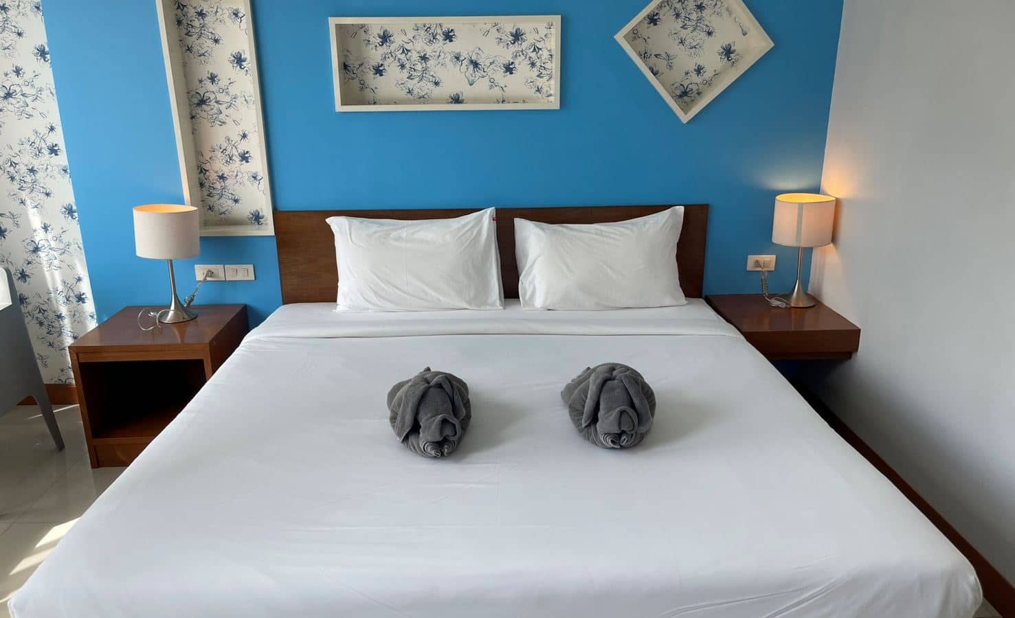 rooms-standard-room
