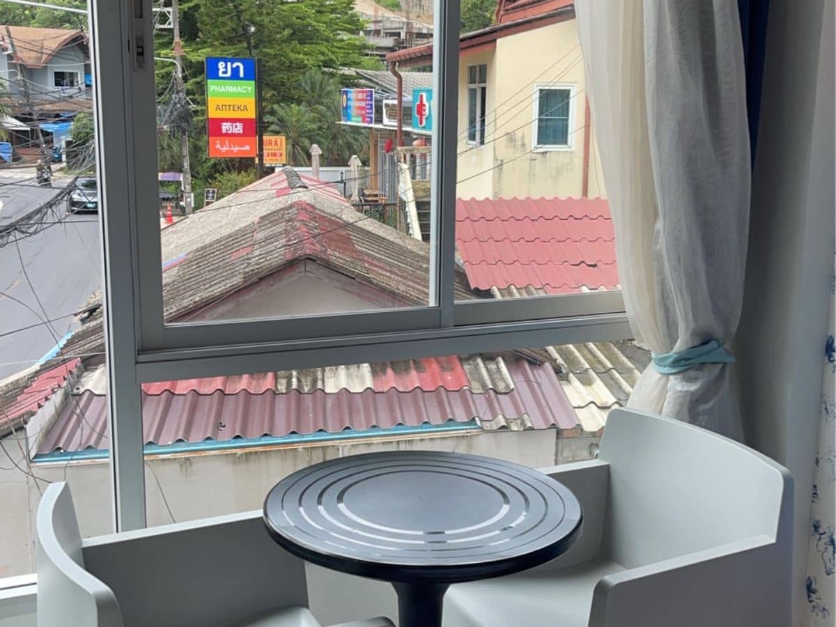 rooms-standard-room
