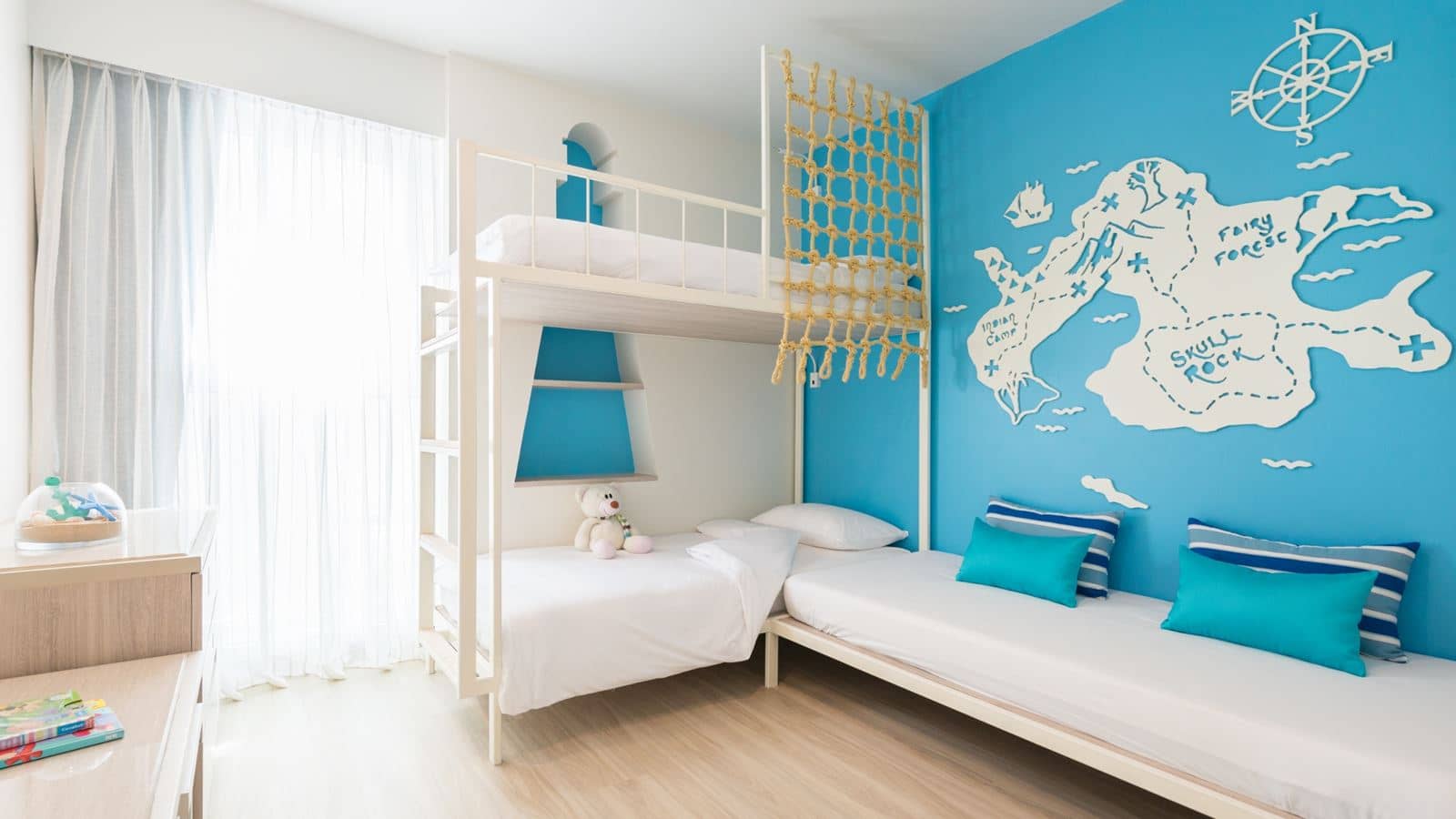 rooms-2bedroom-teen-suite