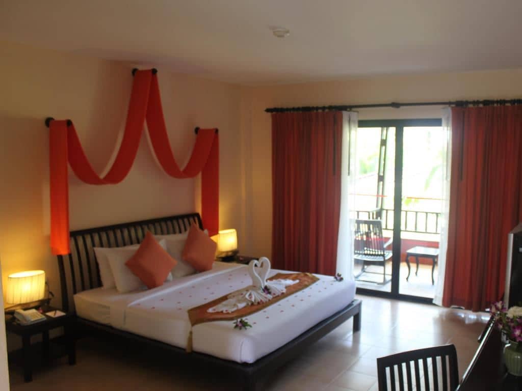 rooms-superior-room