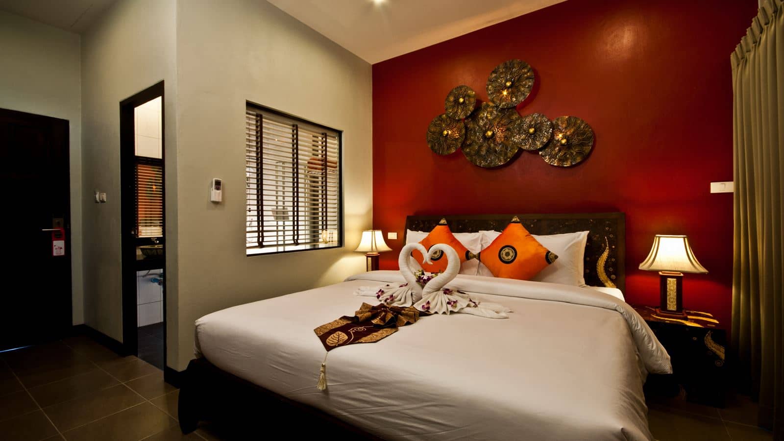rooms-superior-room