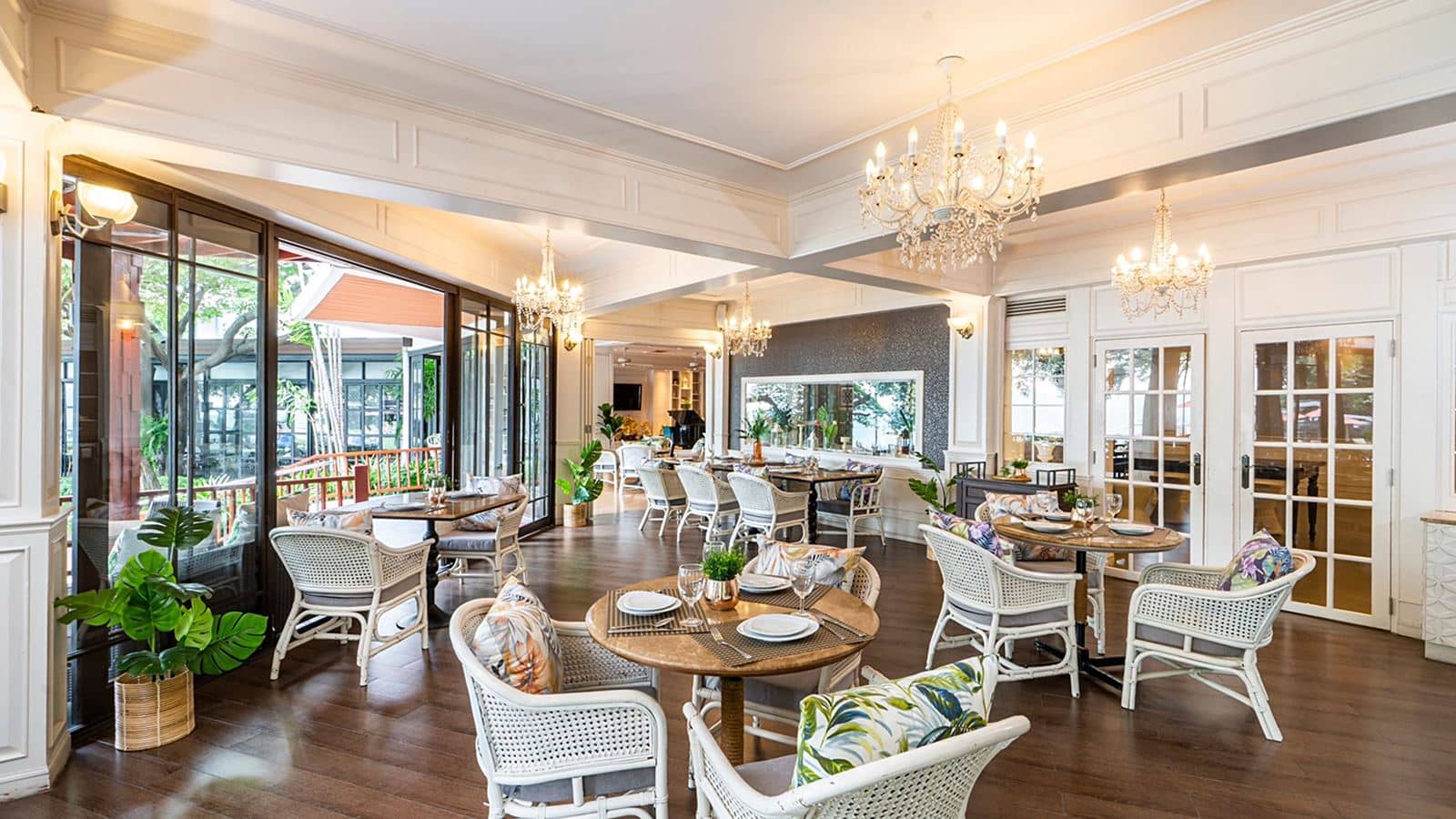 restaurants-chaolay-restaurant
