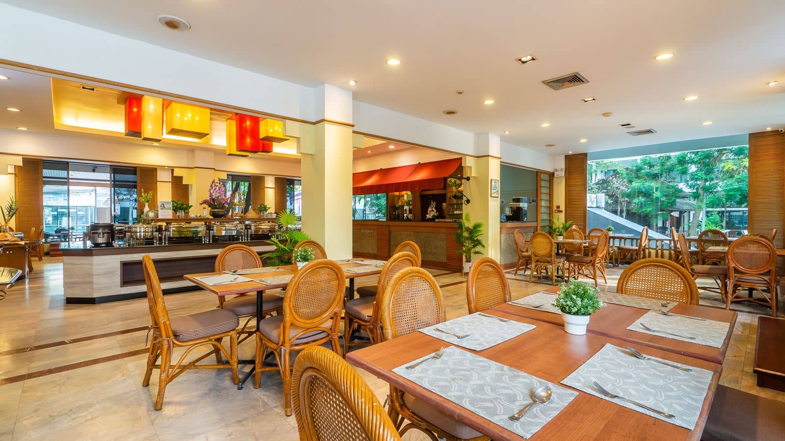 restaurants-rattana-coffee-shop