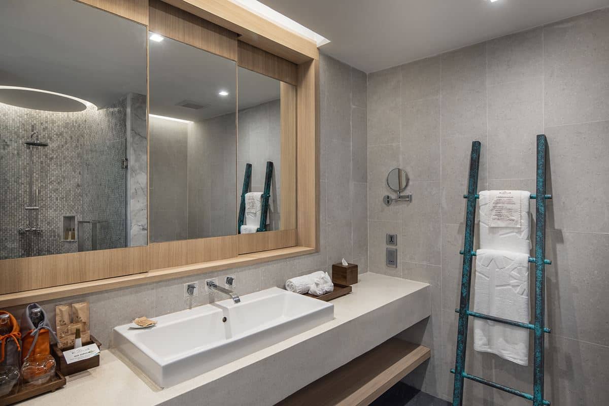 rooms-double-pool-access