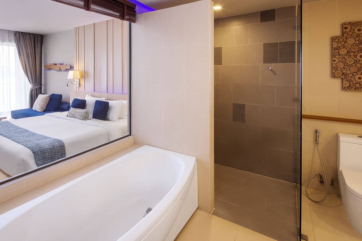 rooms-deluxe-room