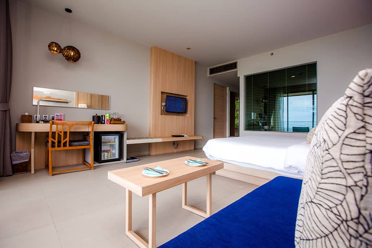 rooms-deluxe-room