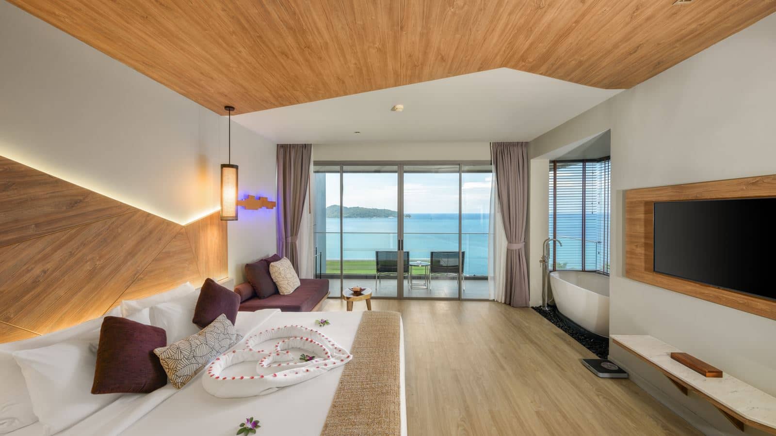 rooms-grand-deluxe-sea-view