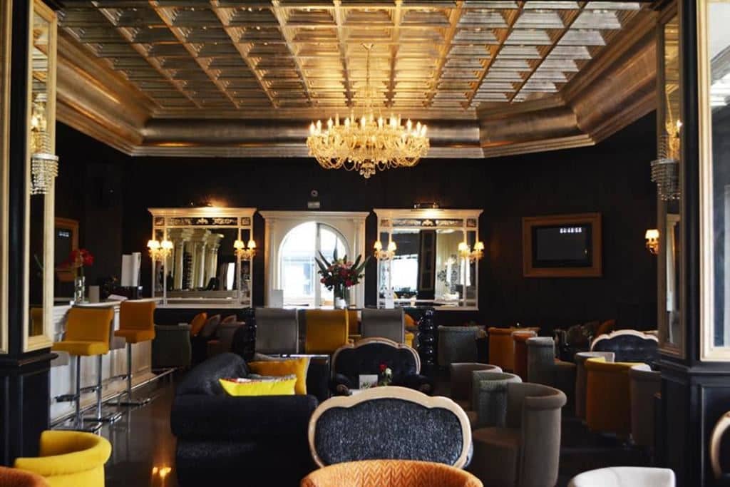 bars-lobby-bar