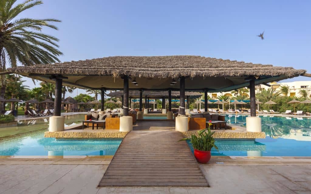 bars-pool-bar-may--october-every-day-1000--0000