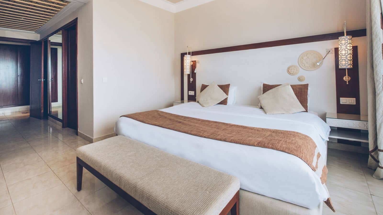 rooms-room-family-sea-view