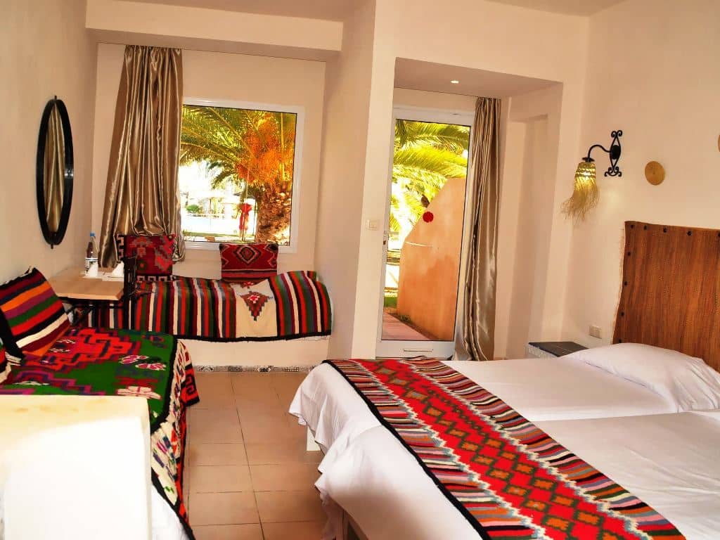 rooms-quadruple-room-garden-view