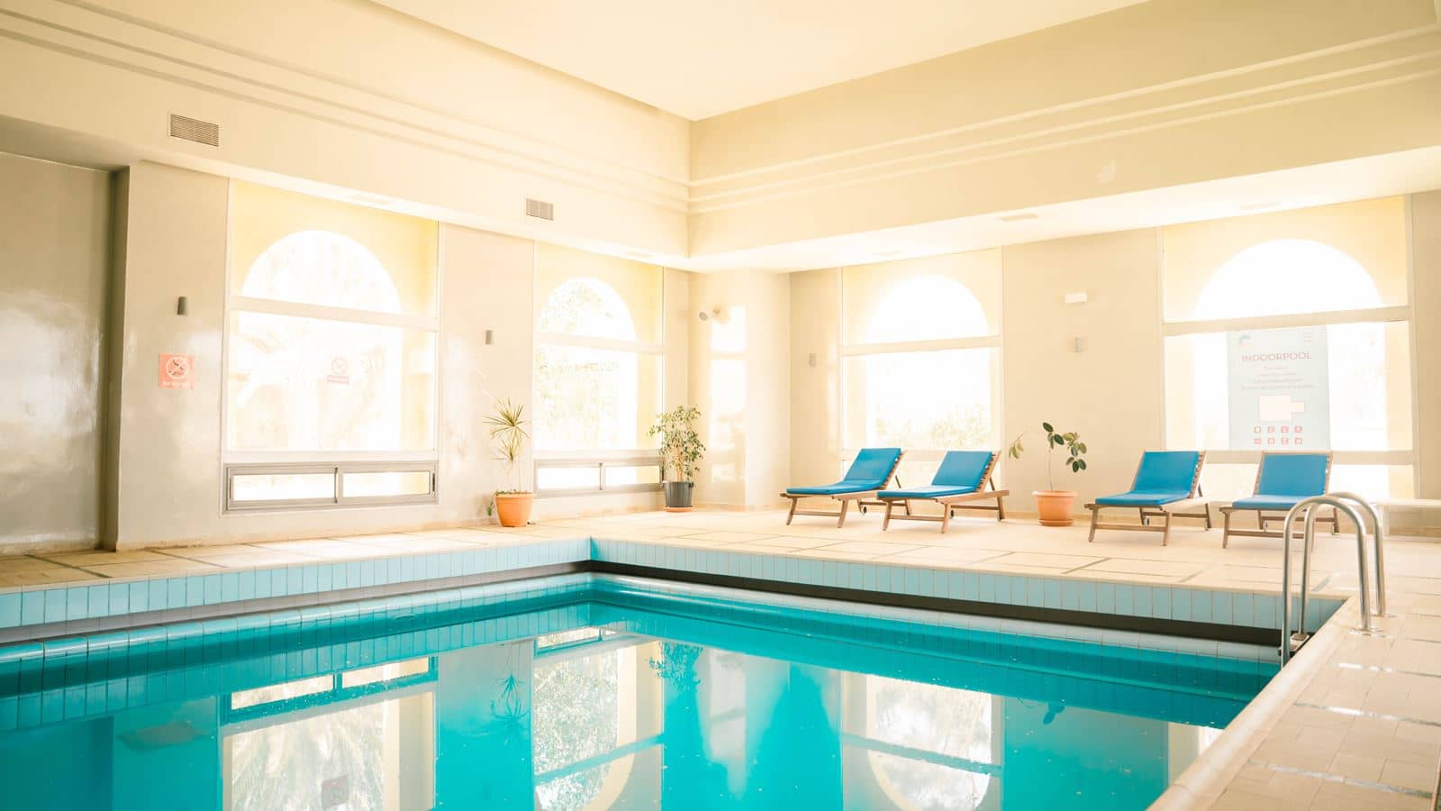 pools-indoor-childrens-pool